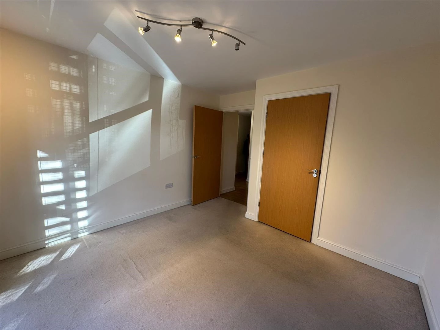 WhatsApp Image 2025-12-03 at 12.34.52 (1).jpeg