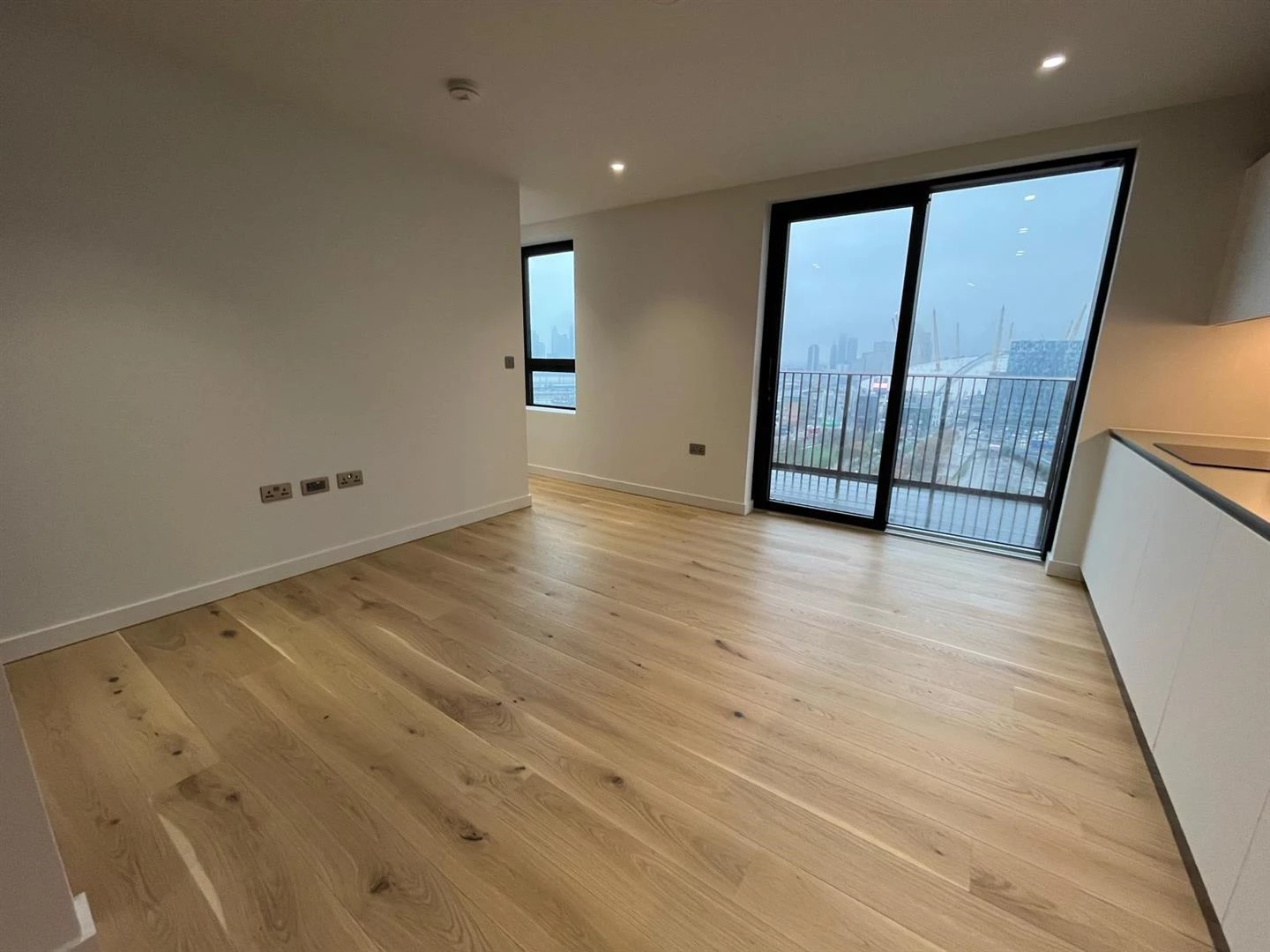 WhatsApp Image 2025-12-14 at 00.53.54 (6).jpeg