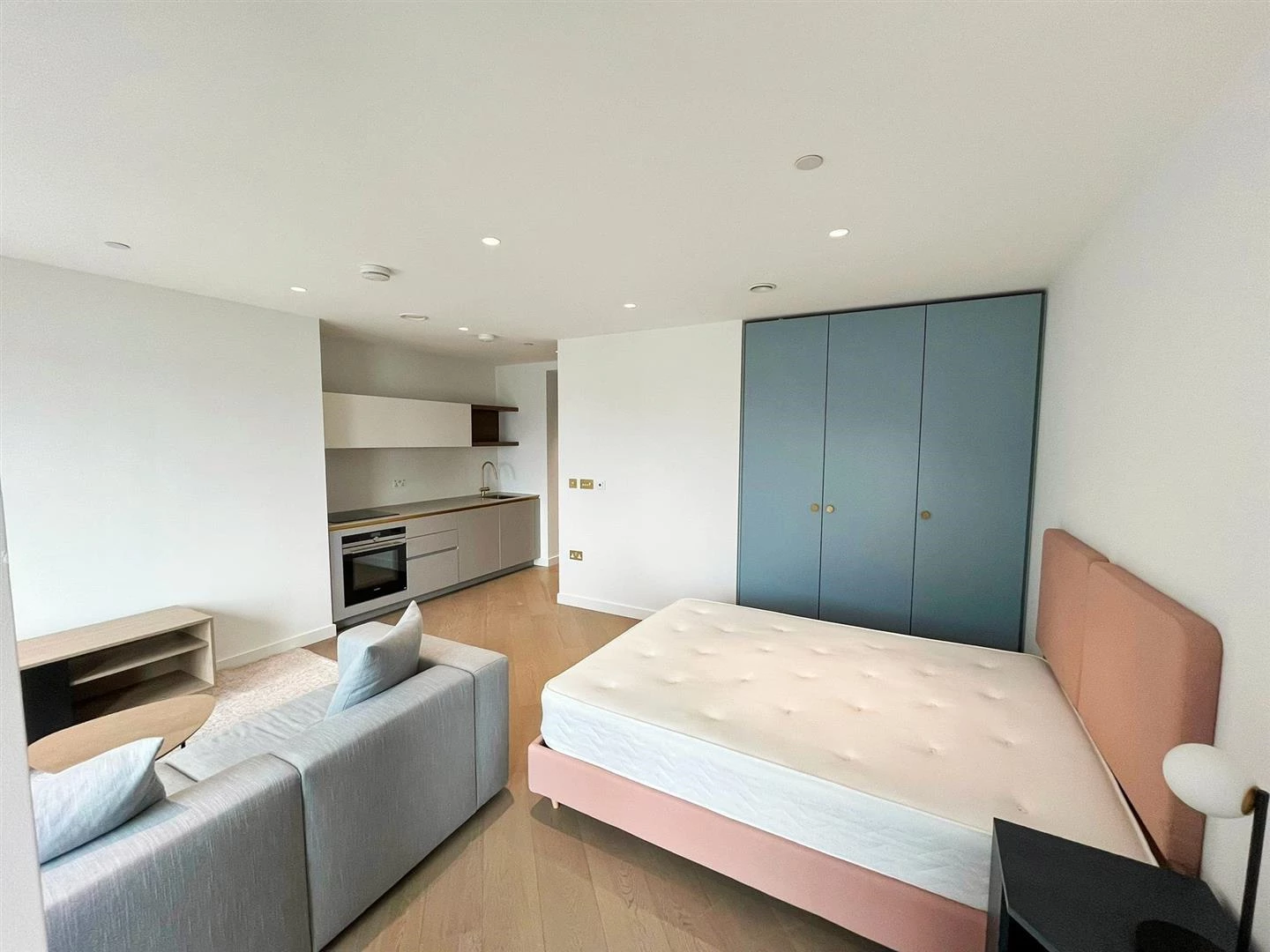 WhatsApp Image 2026-02-17 at 15.56.55.jpeg