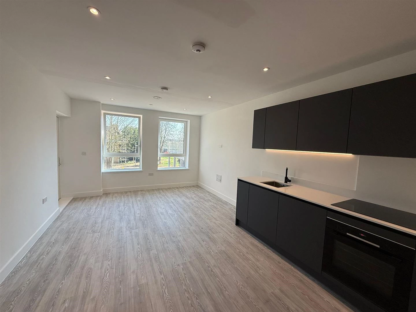 WhatsApp Image 2026-03-16 at 14.01.25 (4).jpeg