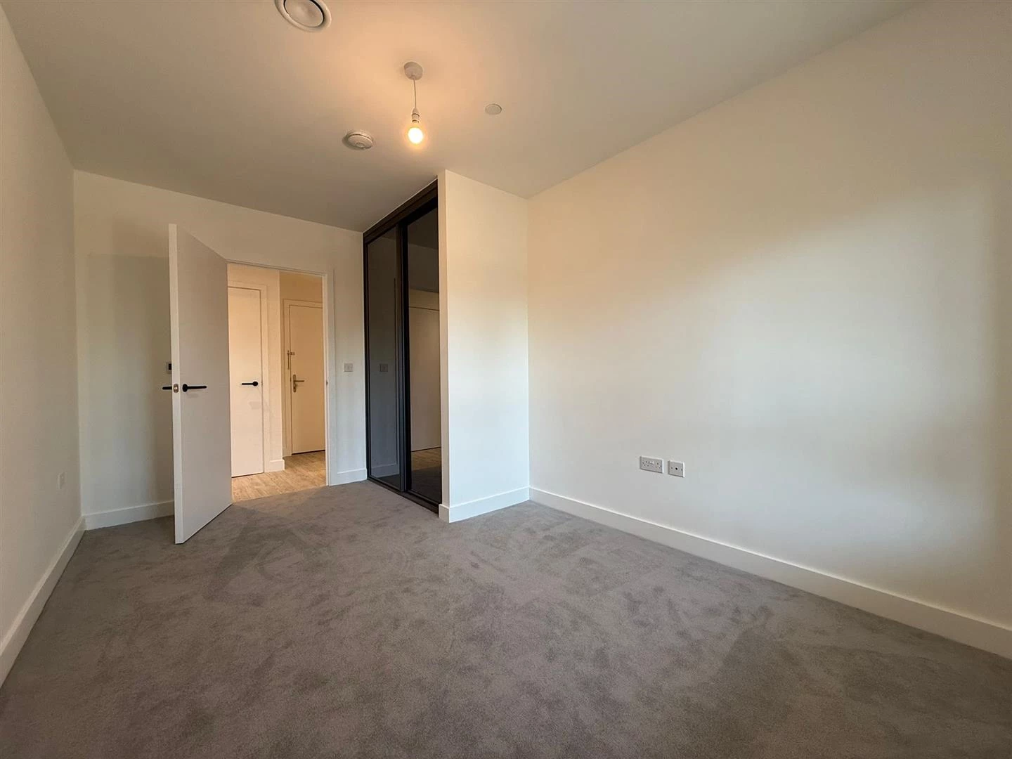 WhatsApp Image 2026-03-16 at 14.01.23 (4).jpeg