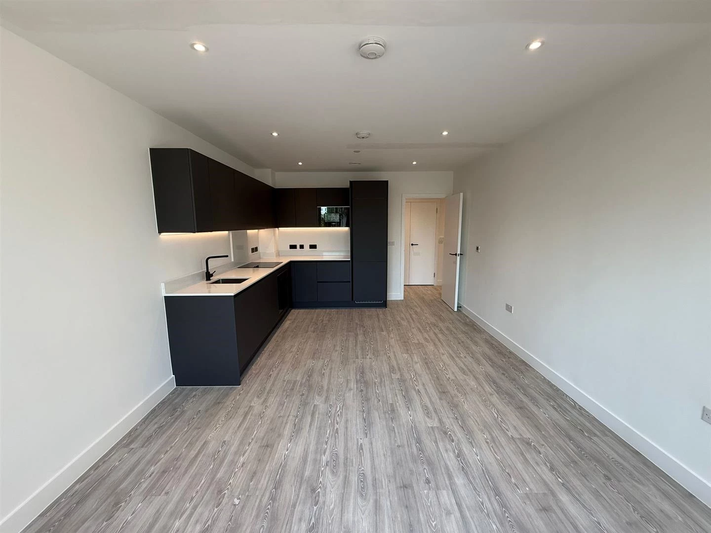 WhatsApp Image 2026-03-16 at 14.01.26 (5).jpeg