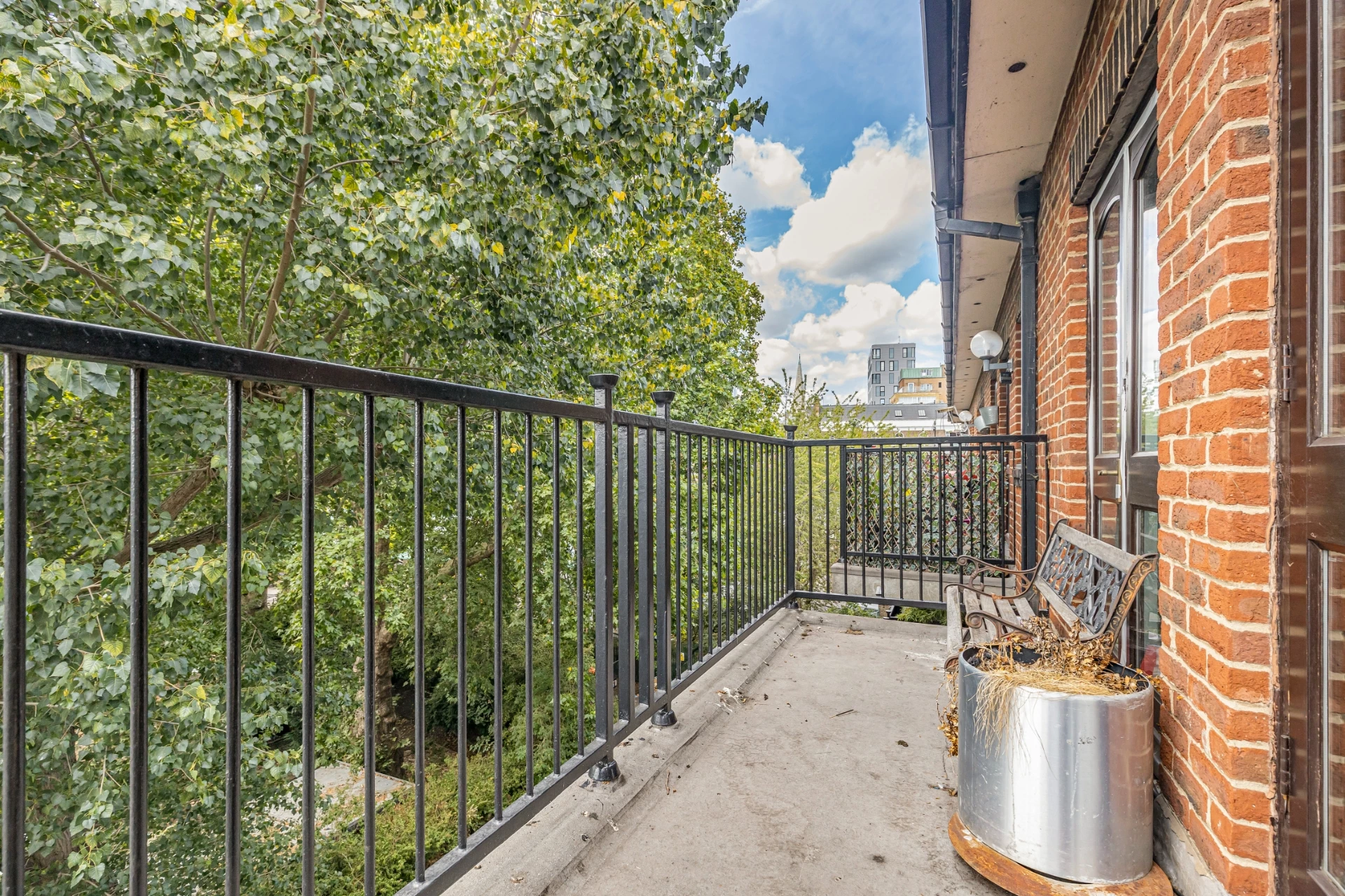 Property photo: London, E1