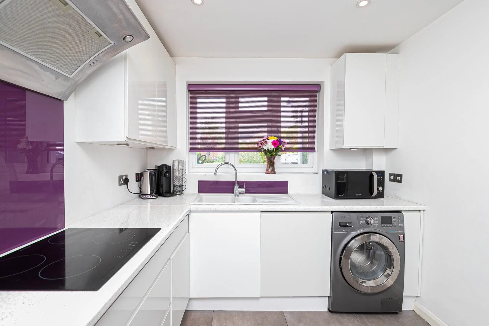 28 Gwynne - Kitchen 3.jpg