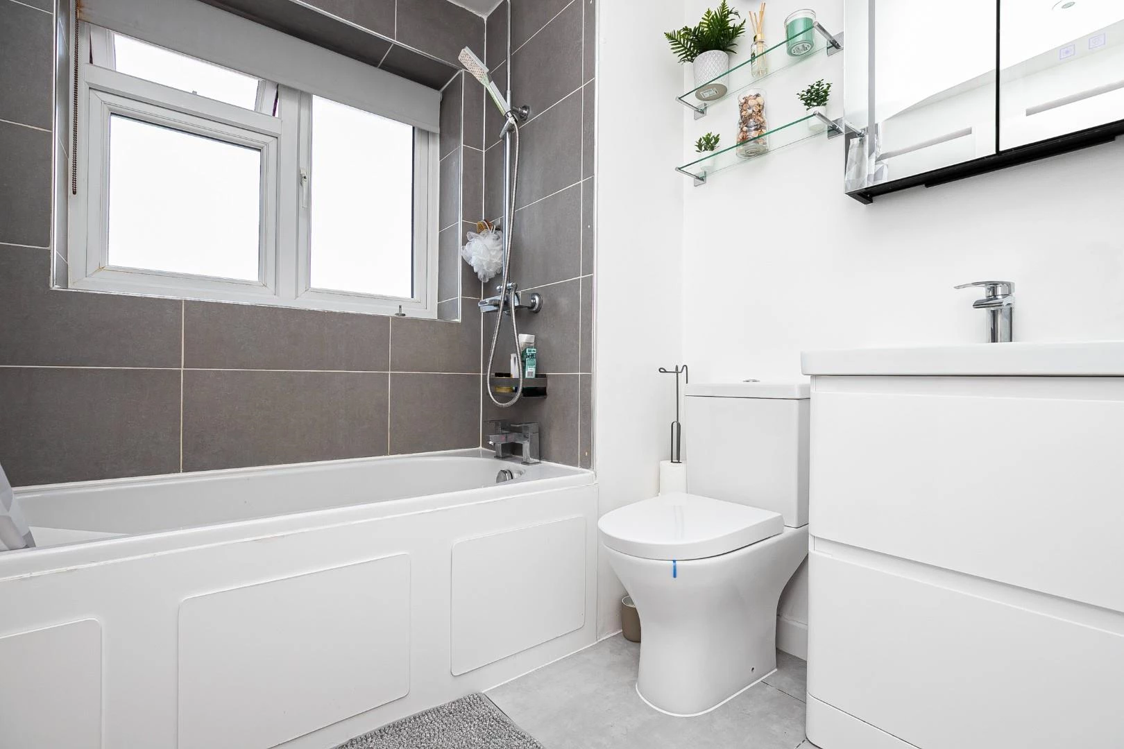 Property photo: Gwynne Park Avenue, Woodford Green, IG8