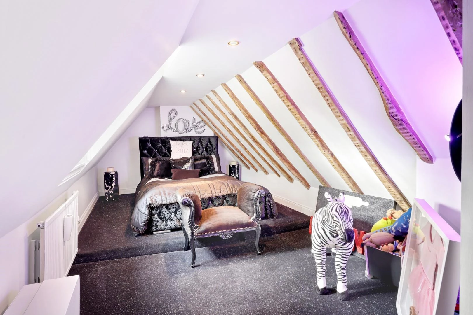 Property photo: High Road, Chigwell, IG7