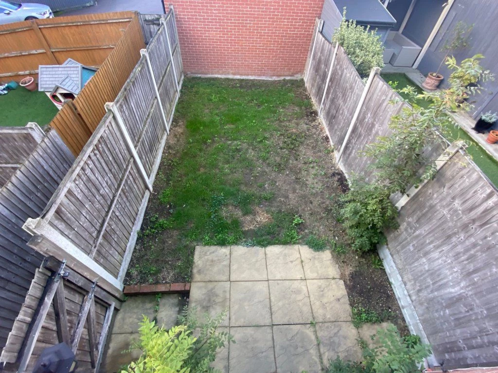 Photo 13