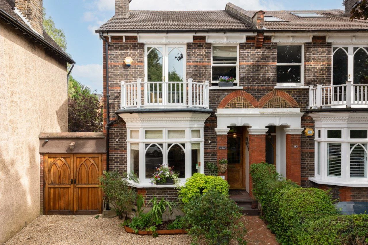 Property photo: South Croydon, Surrey, CR2
