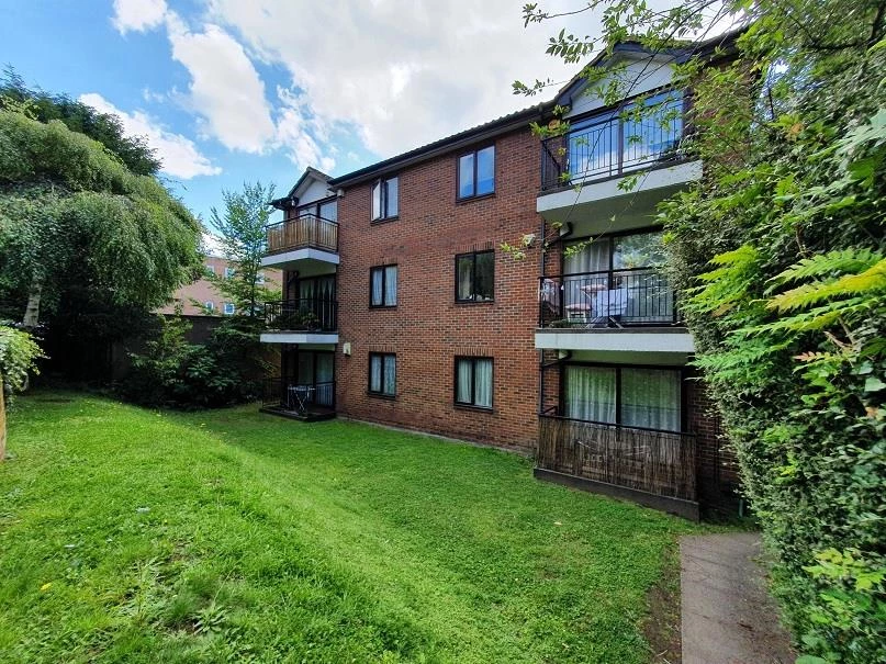 Property photo: 235 Sanderstead Road, South Croydon, CR2