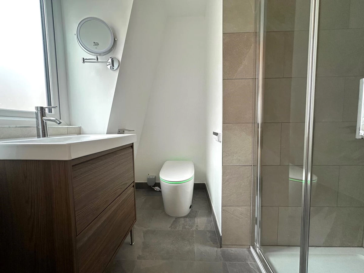 Ensuite