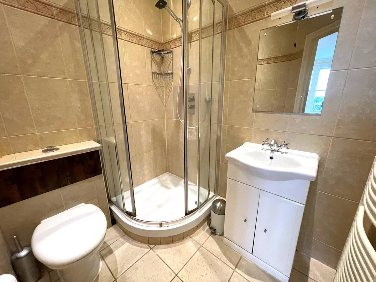 Ensuite