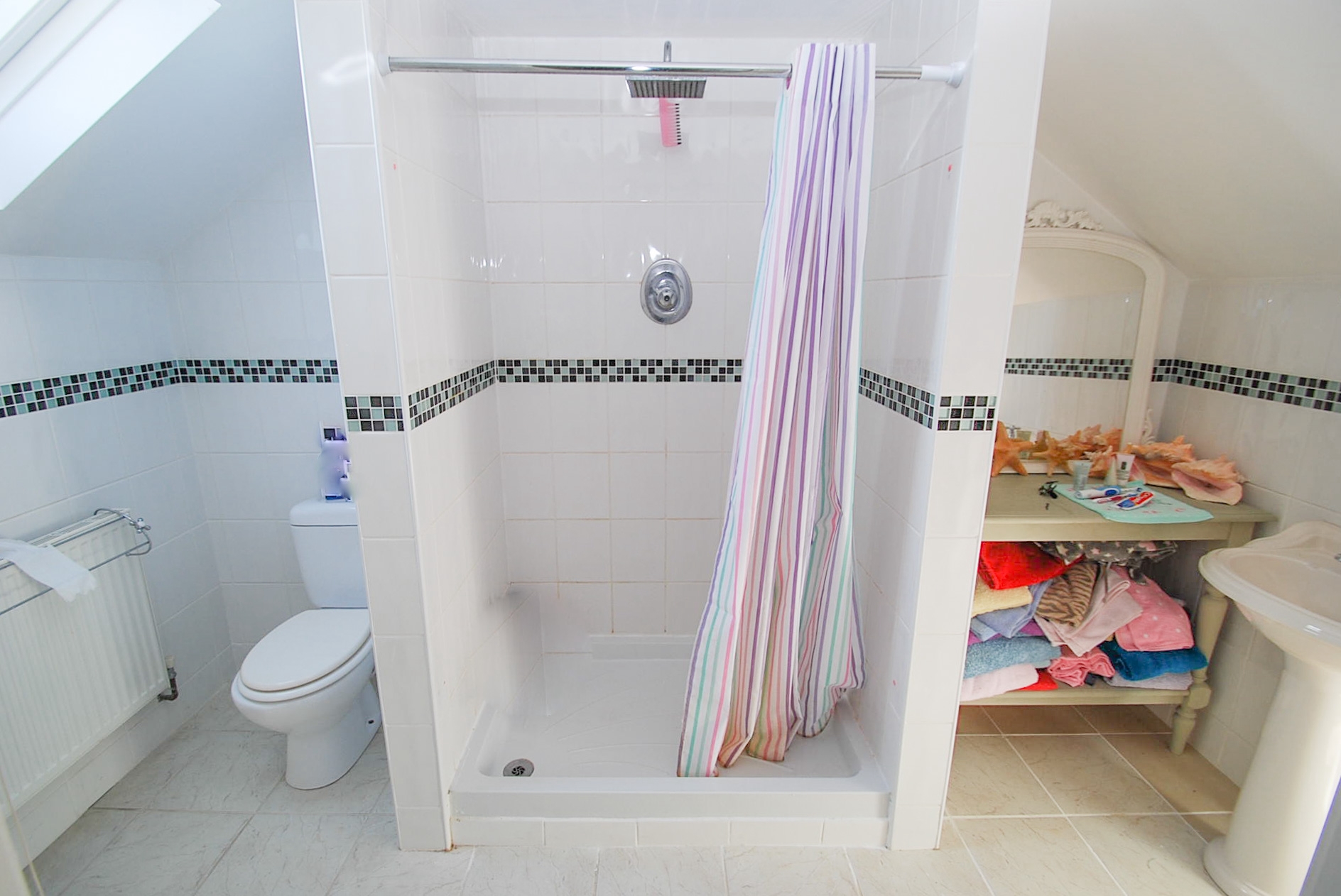 en-suite shower room (old photo)