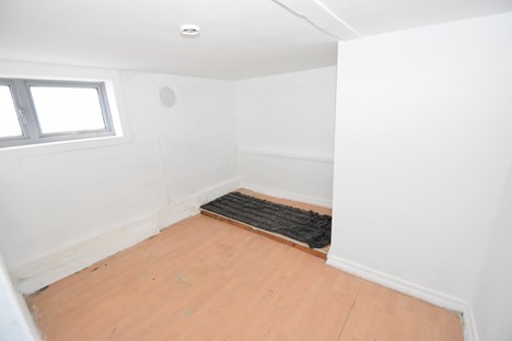 basement flat bedroom