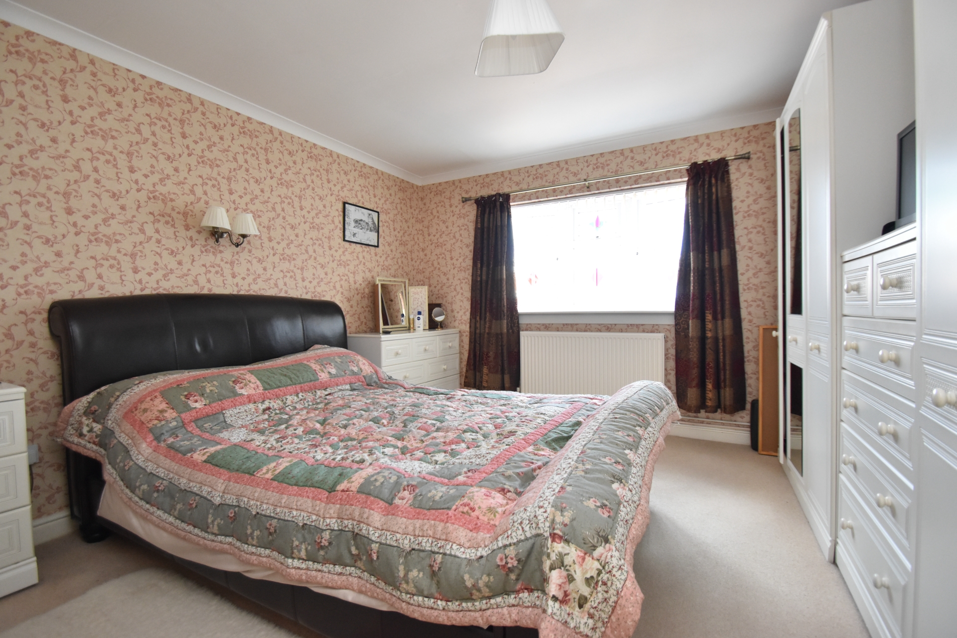 Property For Sale Beacon Park Drive, Skegness, PE25 3 Bedroom