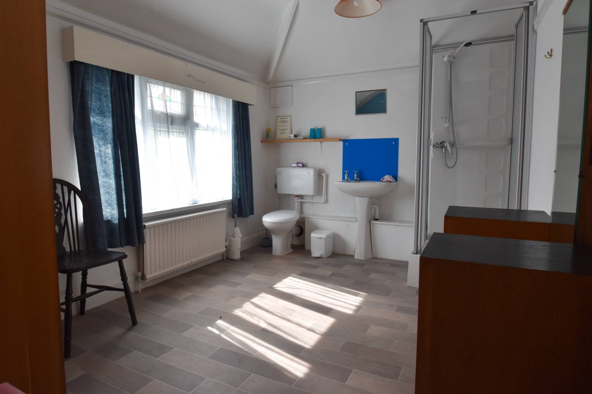 Dressing/ Shower Room