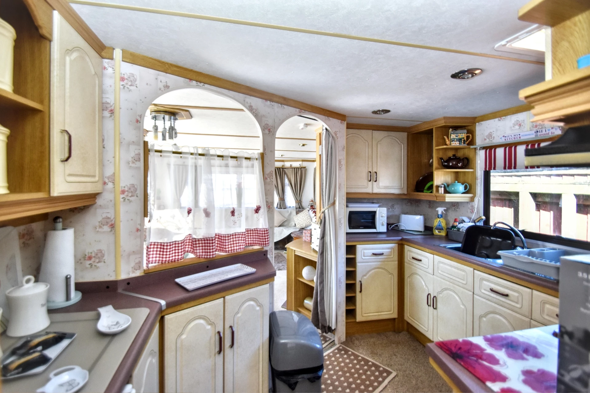 Caravan Kitchen