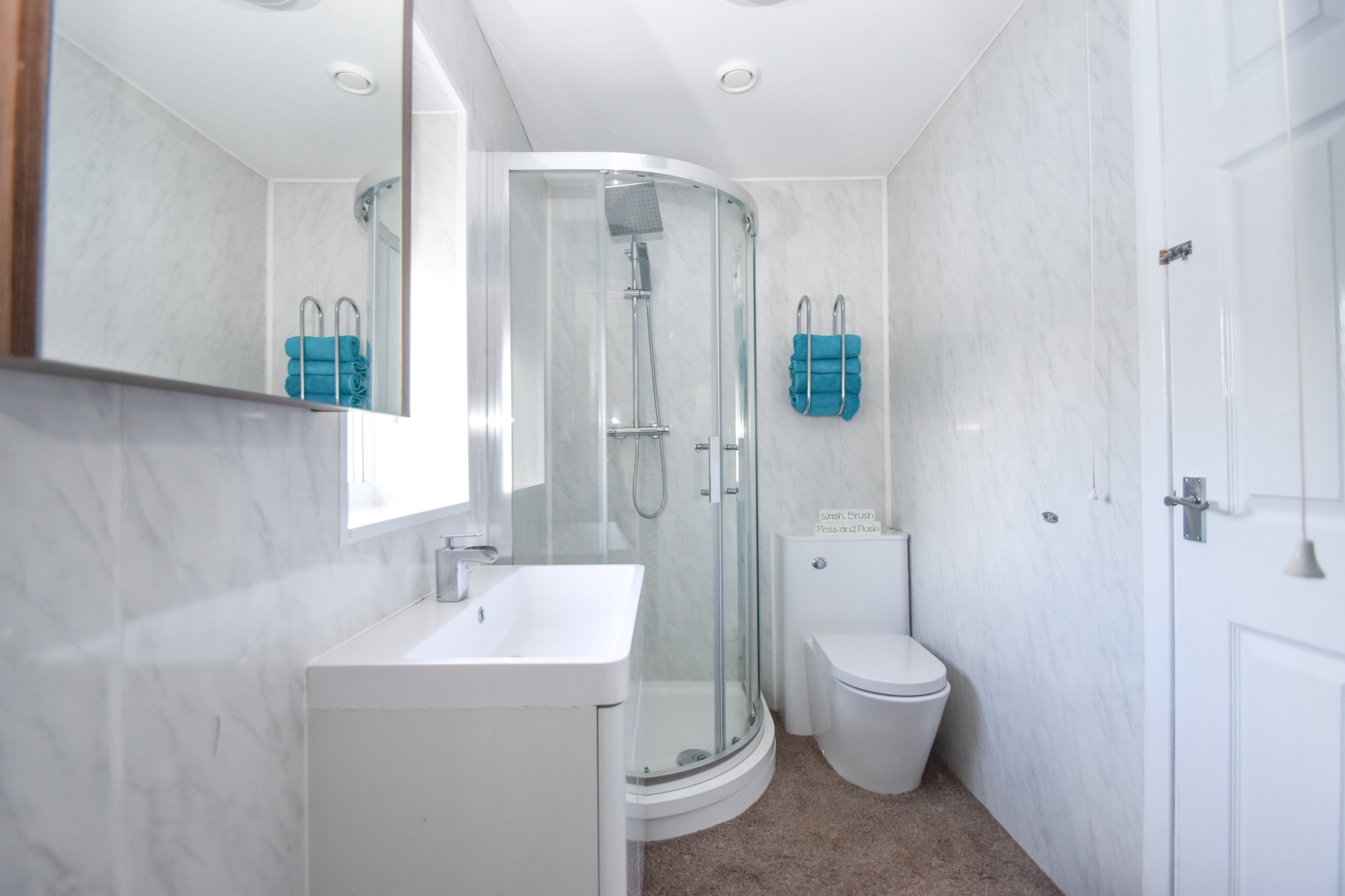 annexe shower room