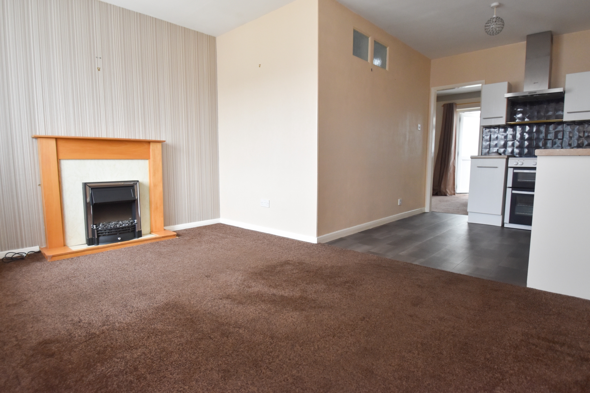 Open Plan Lounge-Kitchen