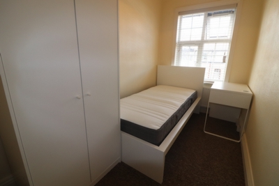 Similar Property: Single room in 