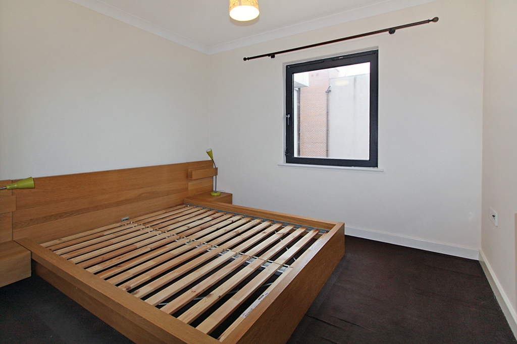 Property For Sale West Street, Erith, DA8 2 Bedroom Apartment through Ashton Reeves