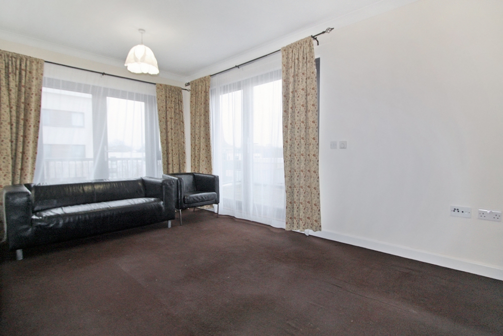Property For Sale West Street, Erith, DA8 2 Bedroom Apartment through Ashton Reeves