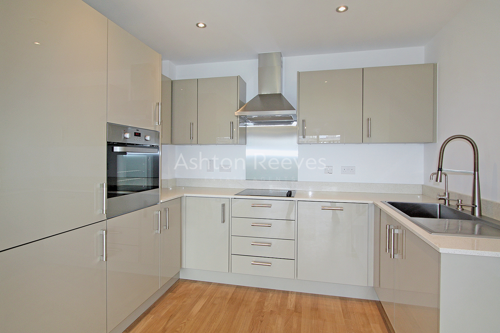 Property To Rent Langley Square, Dartford, DA1 1 Bedroom Apartment