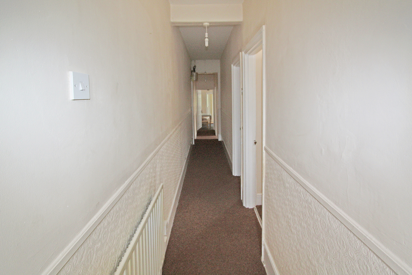 Property For Sale Riverdale Road, Erith, DA8 2 Bedroom Flat through