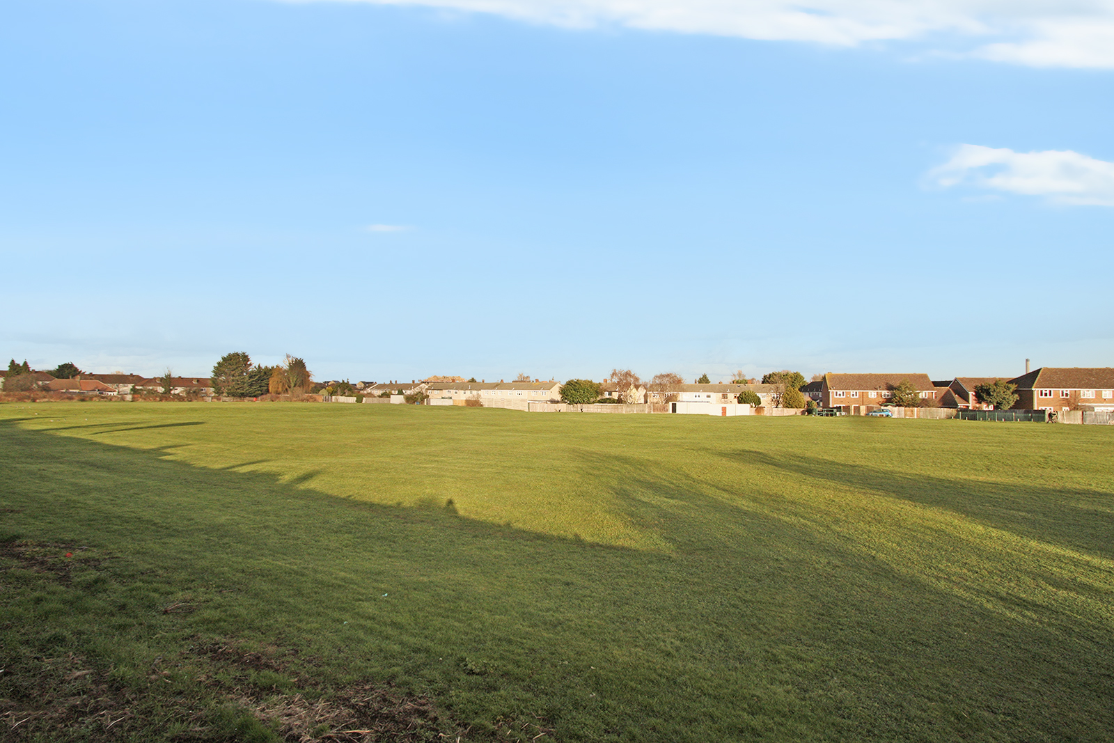 Property For Sale Newbery Road, Erith, DA8 3 Bedroom