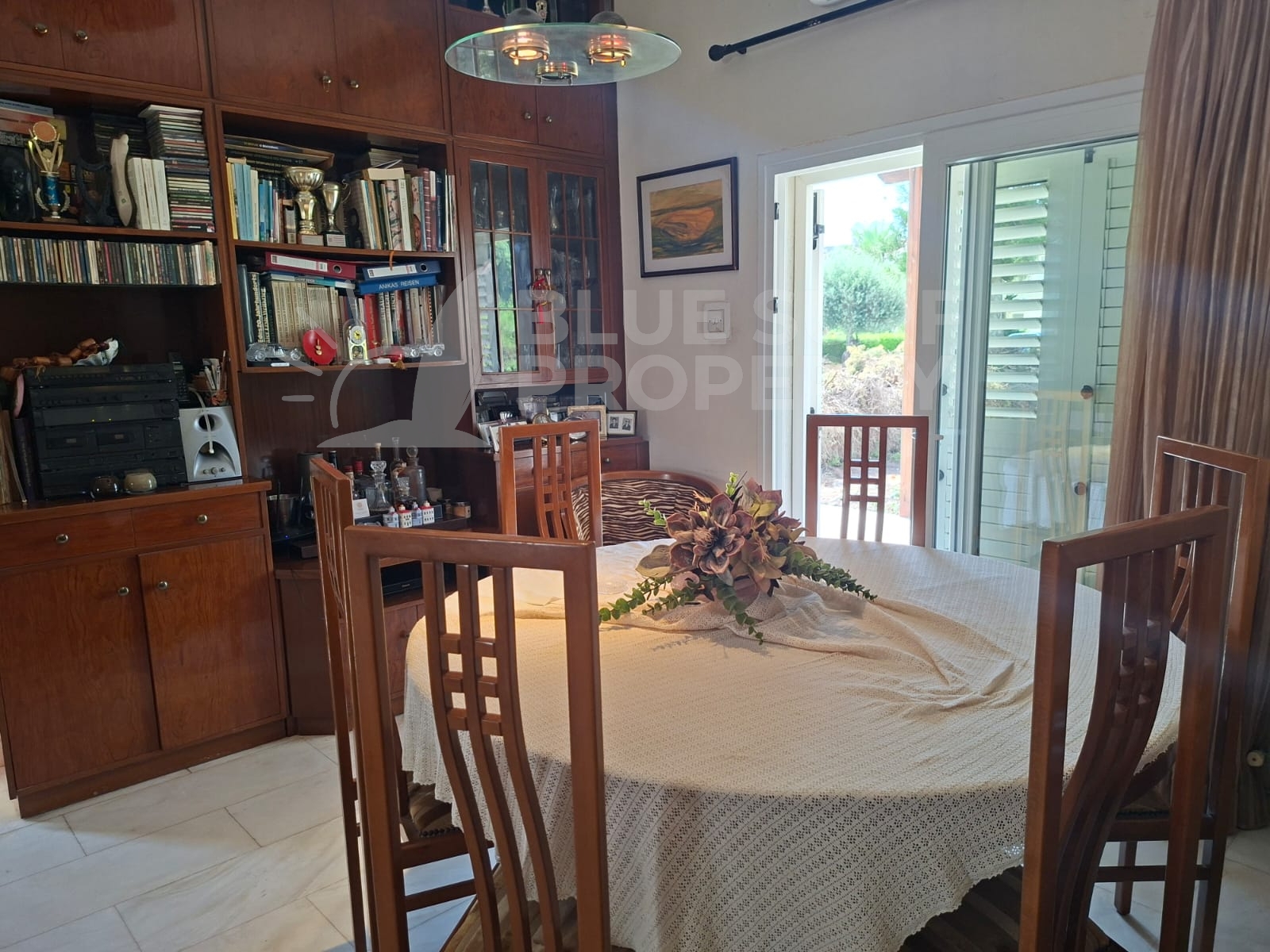 Photo 41