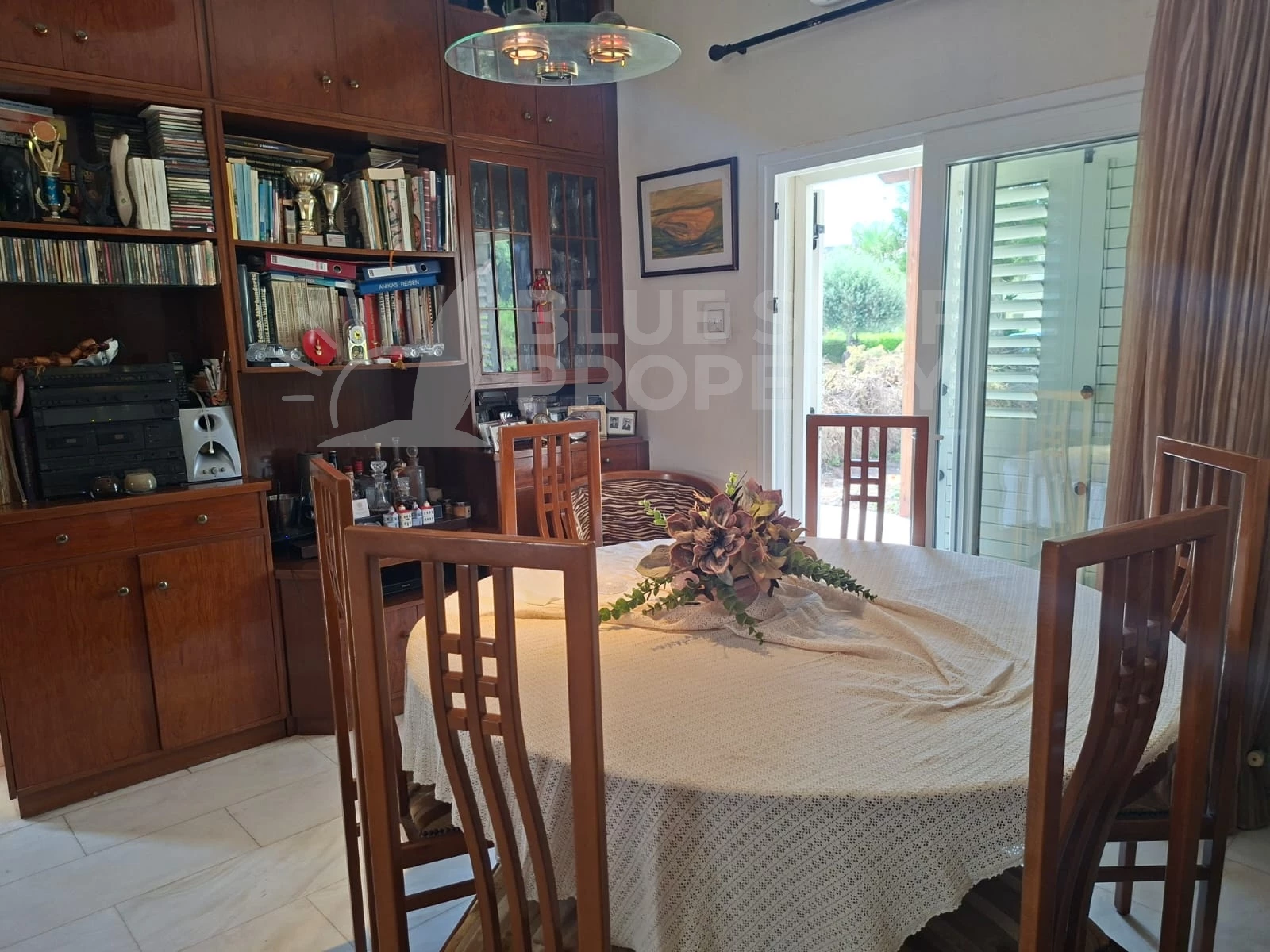 Photo 41