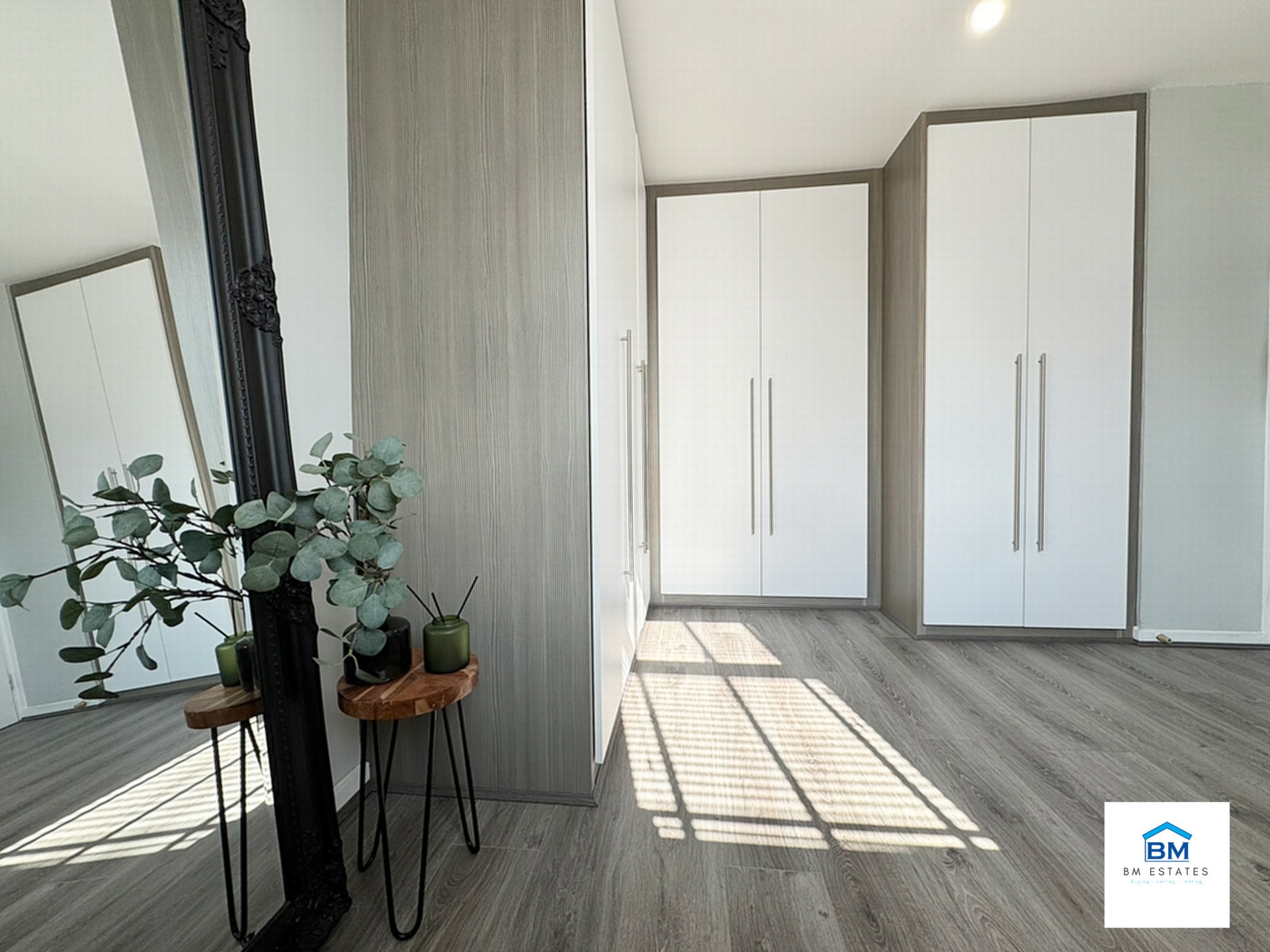 Fitted Wardrobes