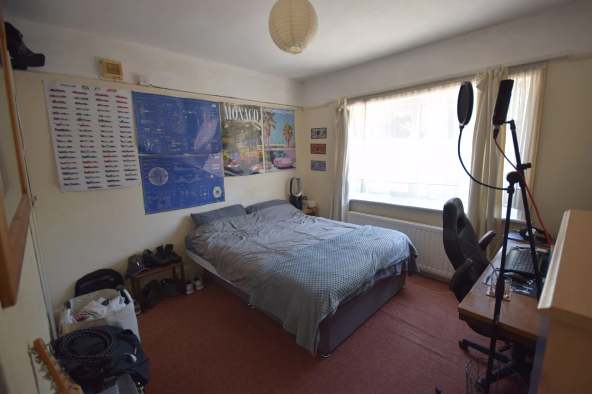 Photo 4