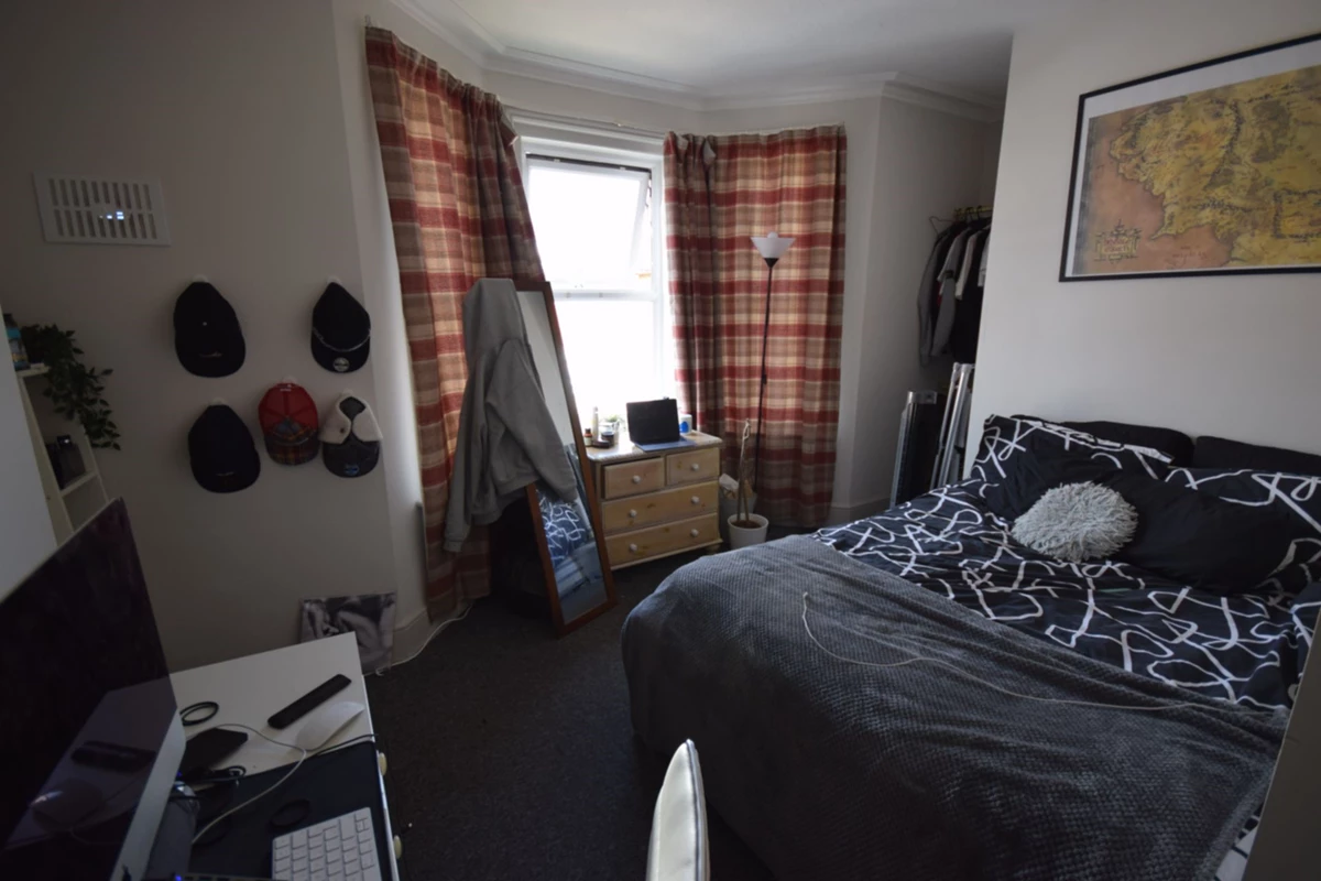 Photo 13