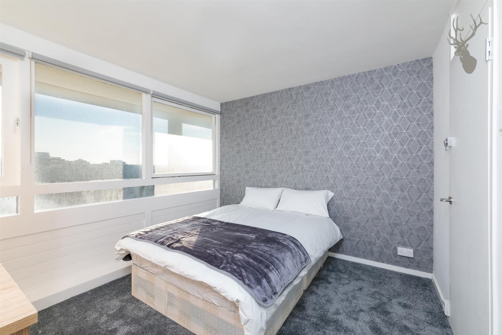 Property To Rent Highcliffe Drive, London, SW15 3 Bedroom Apartment