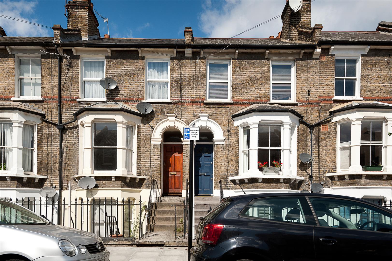 Similar Property: Flat in Clapton