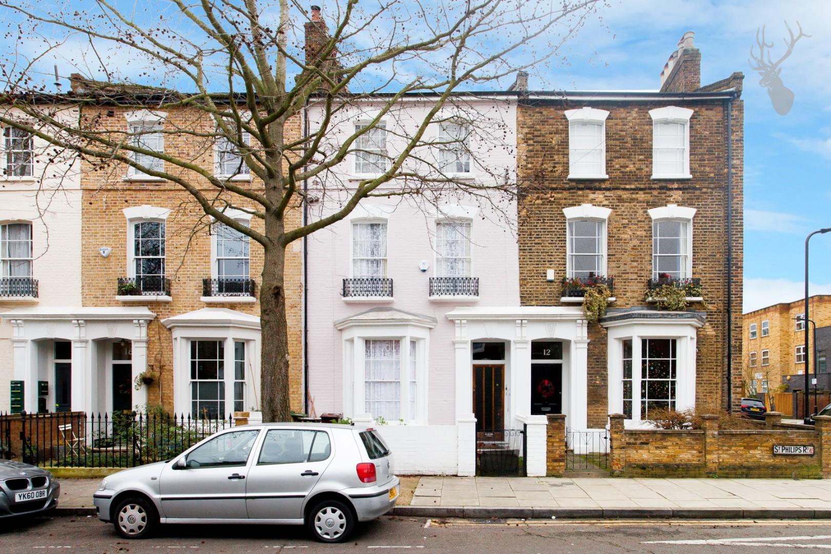 Similar Property: House - Terraced in Hackney