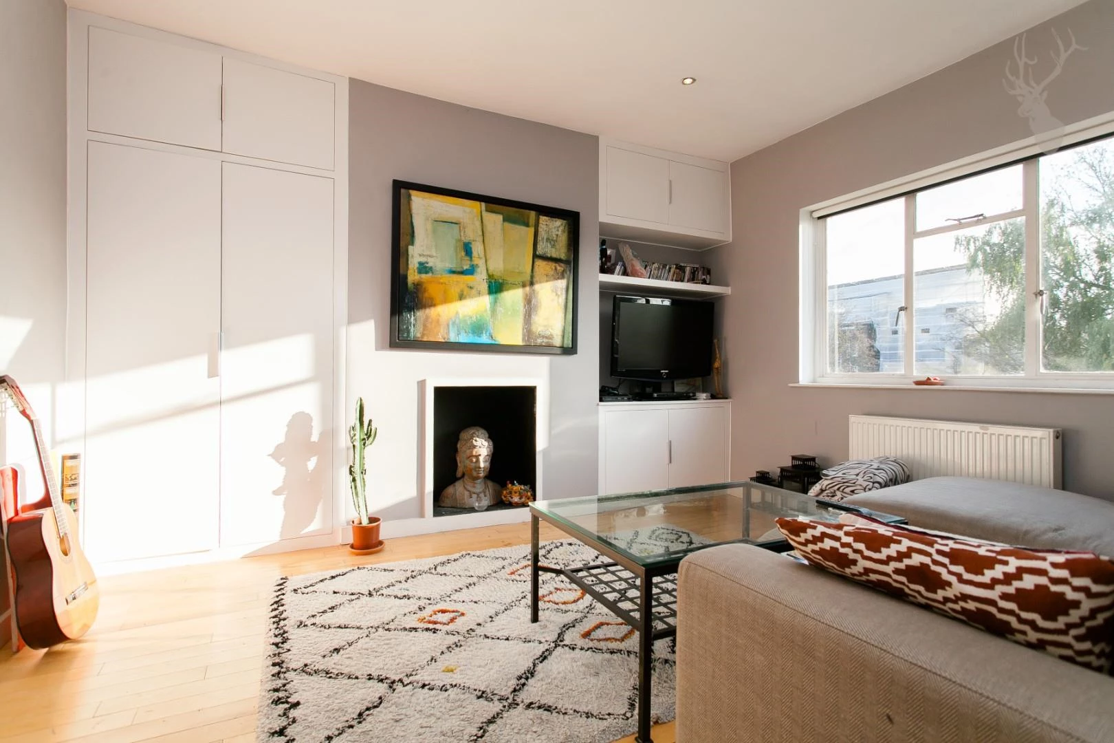 Colvestone Crescent (2).jpg