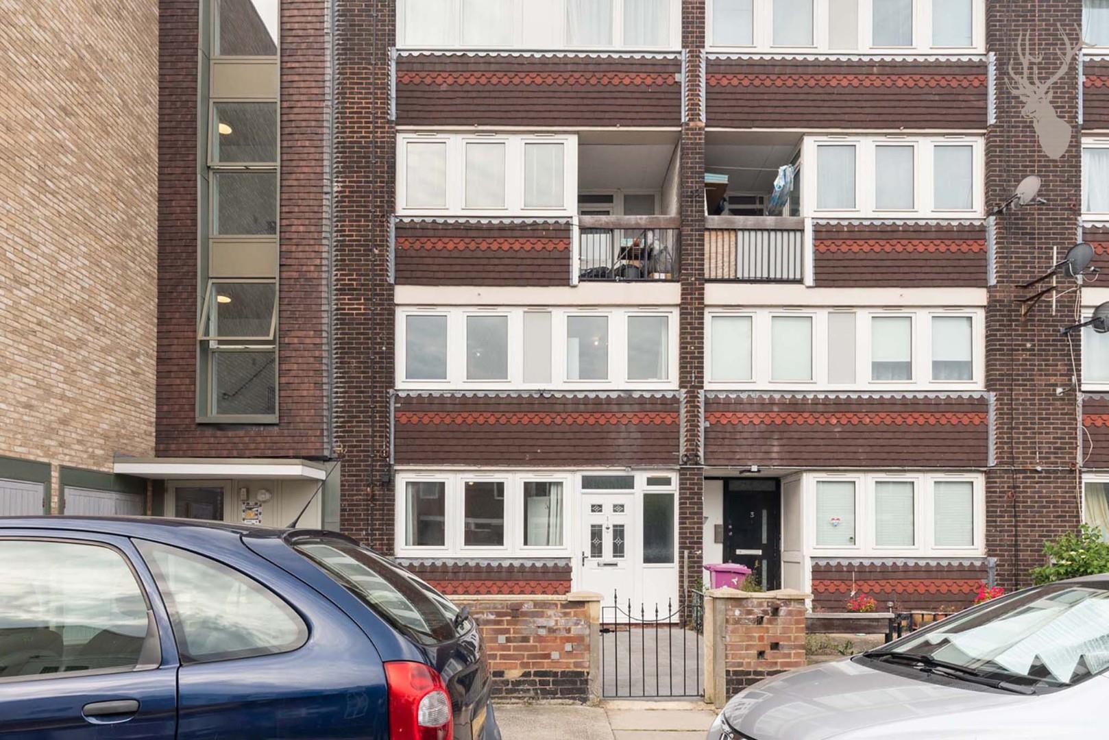 Property For Sale Moody Street, Stepney Green, E1 3 Bedroom