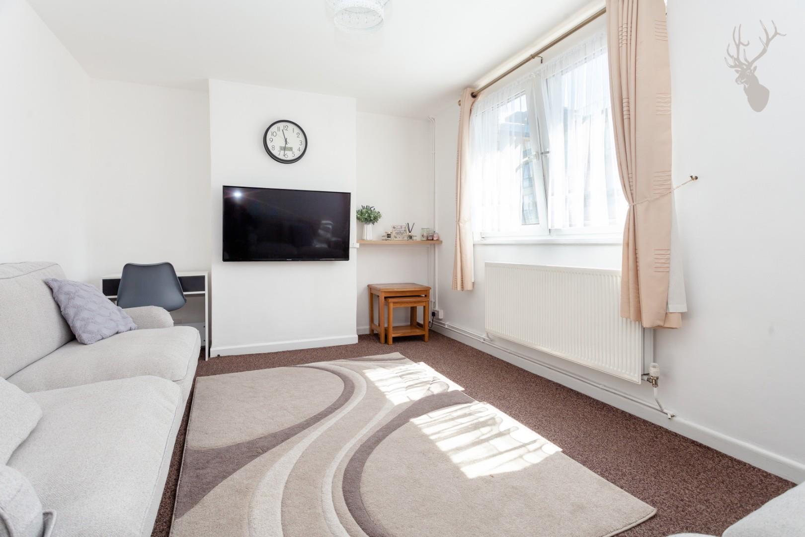 Property To Rent Tredegar Road, Bow, E3 2 Bedroom through Butler & Stag