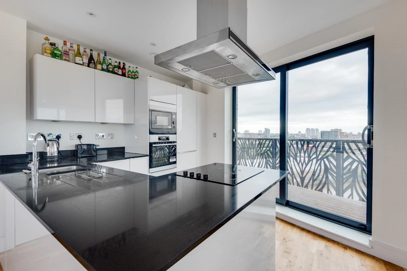 City View Point Flat 99-20.jpg