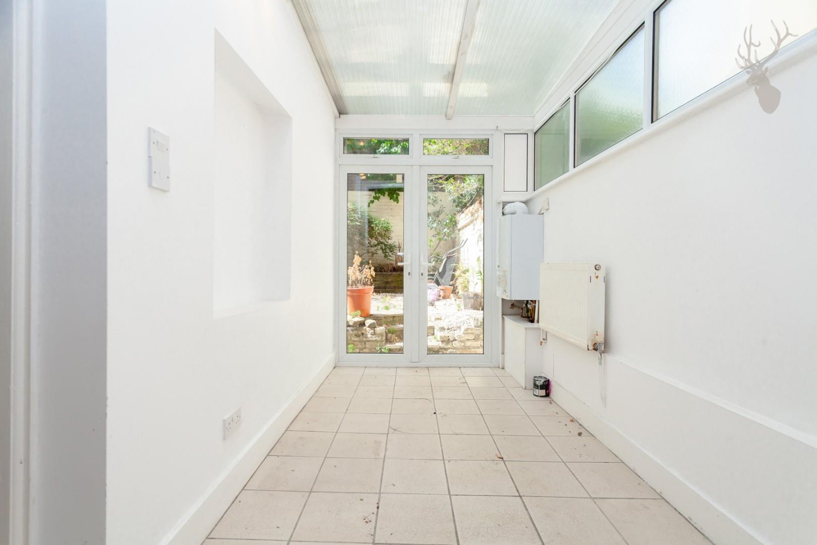 Property To Rent Killowen Road, London, E9 5 Bedroom House Mid