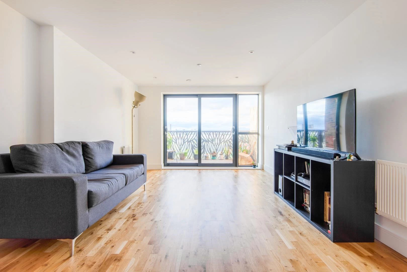 Flat 121, City View Point-2.jpg