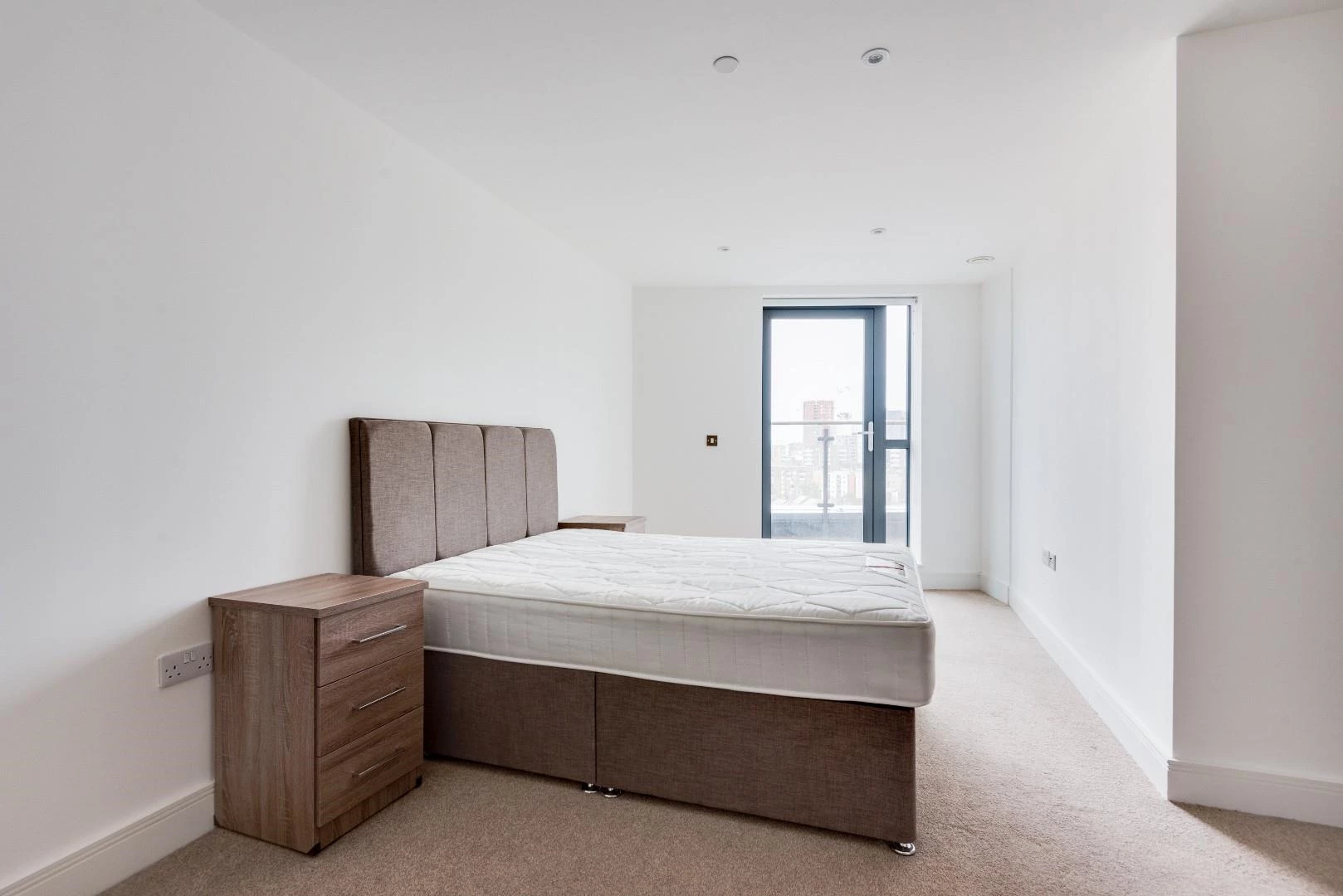 Flat 97, City View Point-2.jpg