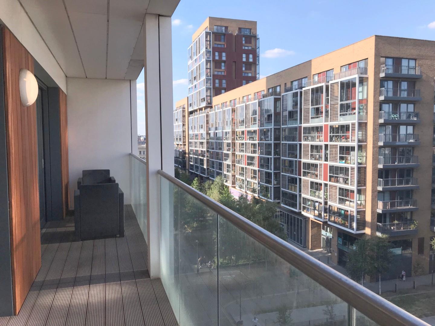 Similar Property: Flat in Dalston Square