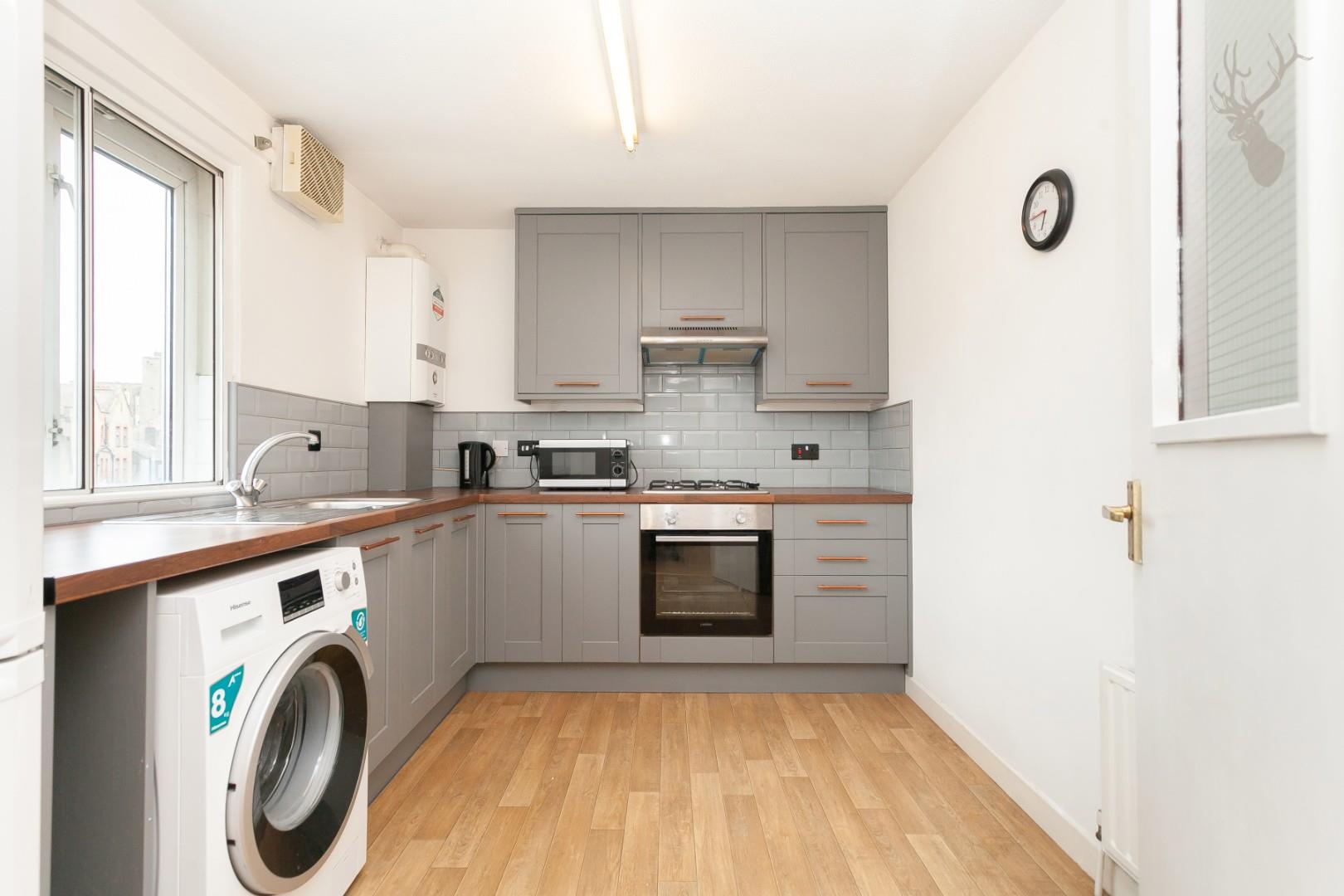 Property To Rent Bow Road, Bow, E3 3 Bedroom Flat through Butler & Stag