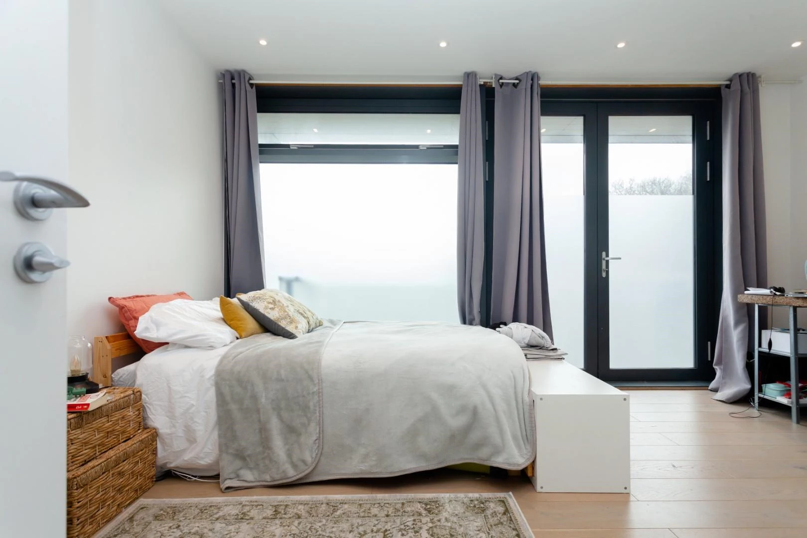 Sky Apartments (21).jpg