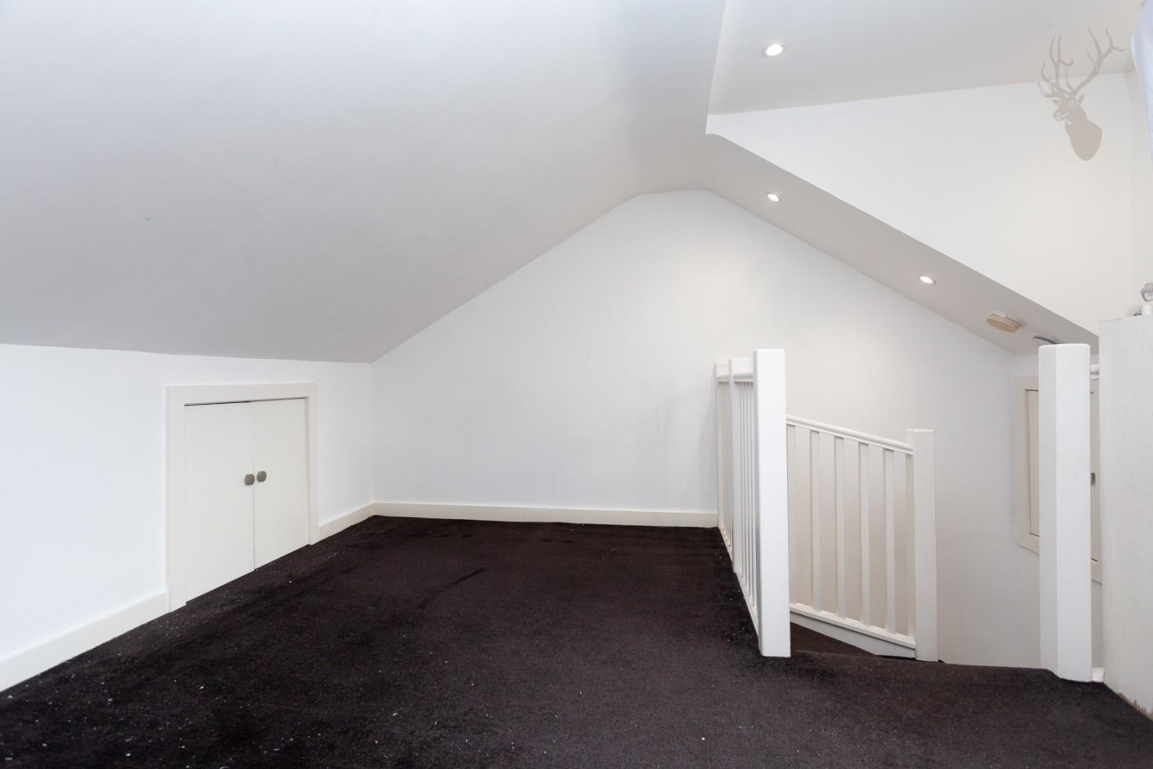 Property To Rent Victoria Park Road, Victoria Park Village, E9 3