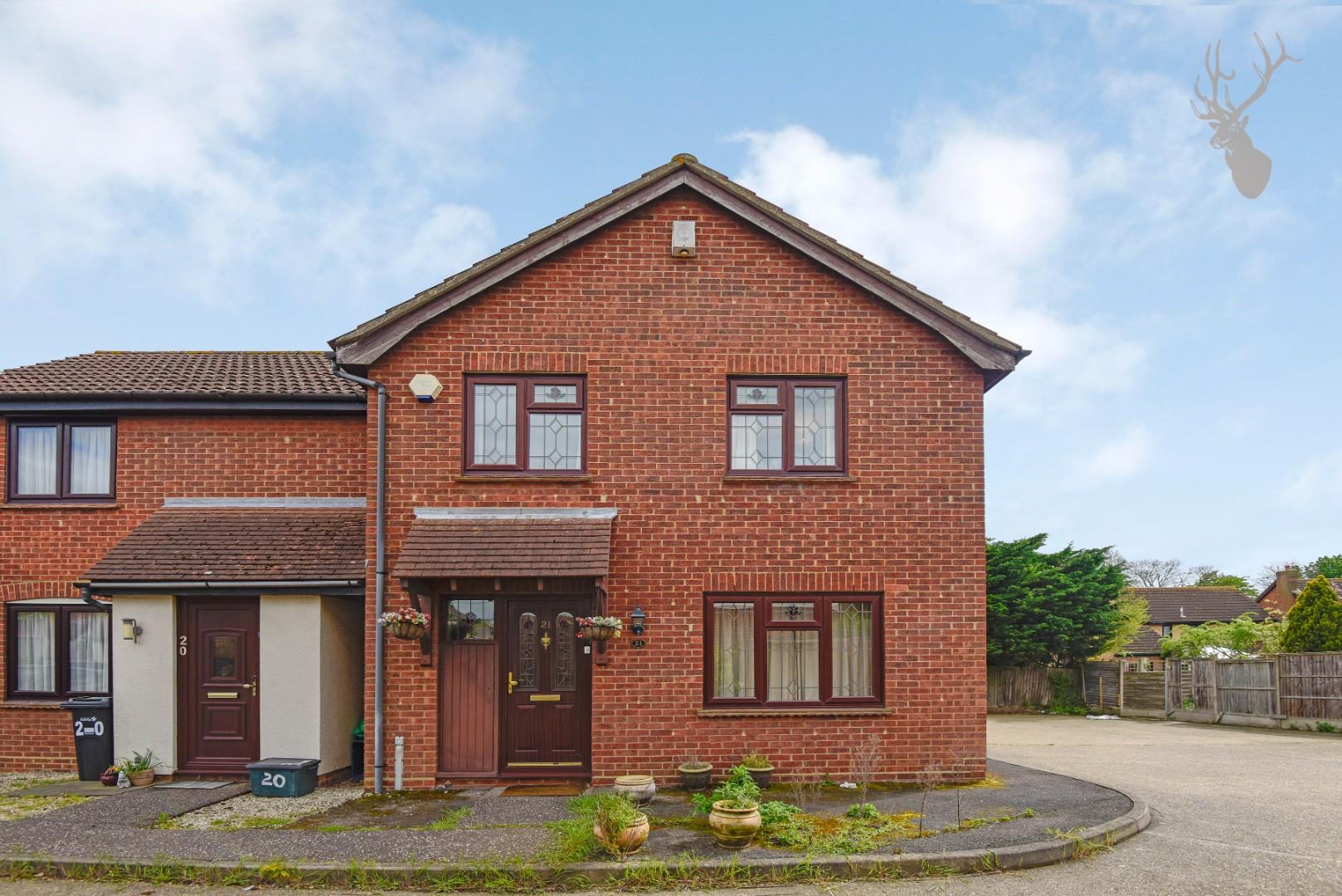 Similar Property: House - End Terrace in Hainault