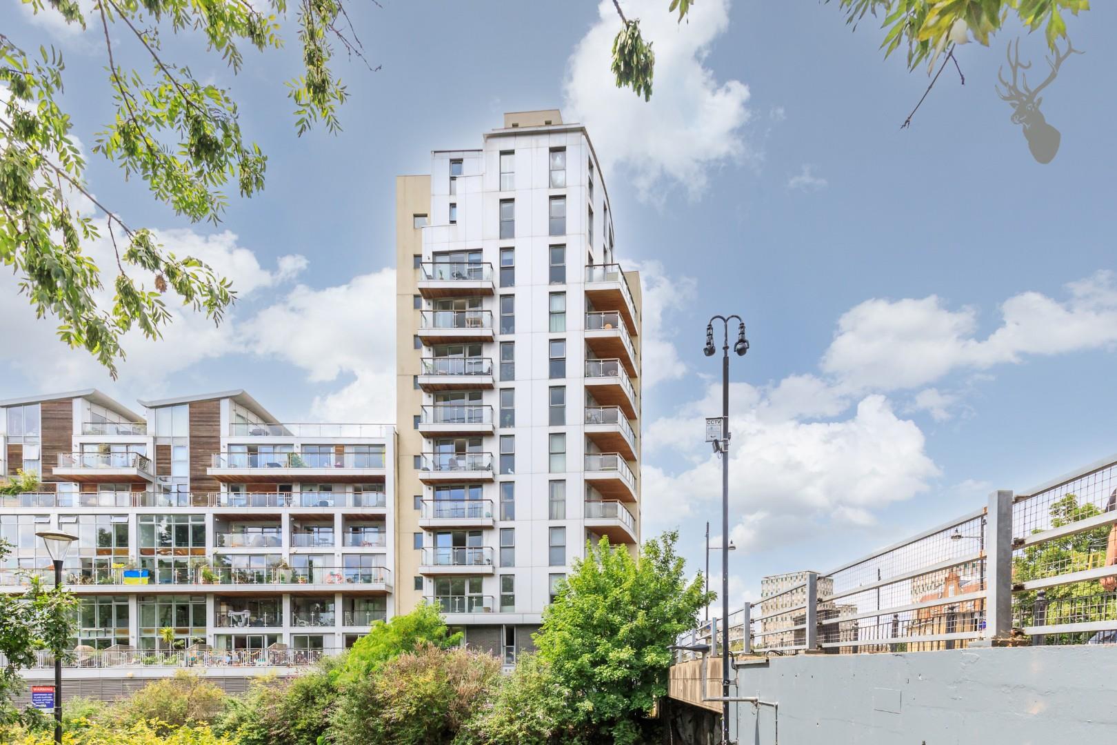 Property To Rent Palmers Road, Bethnal Green, E2 2 Bedroom Flat