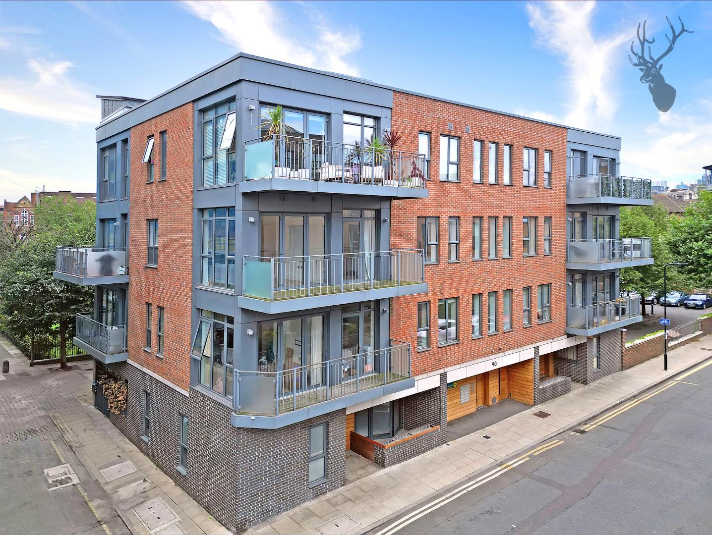 Similar Property: Apartment in Bethnal Green